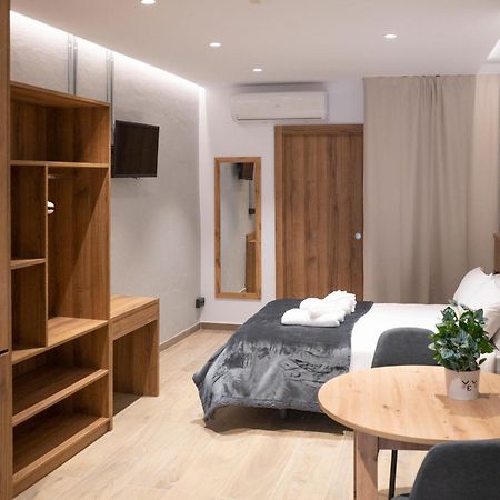 Monturiol Apartaments Barcelona Luaran gambar