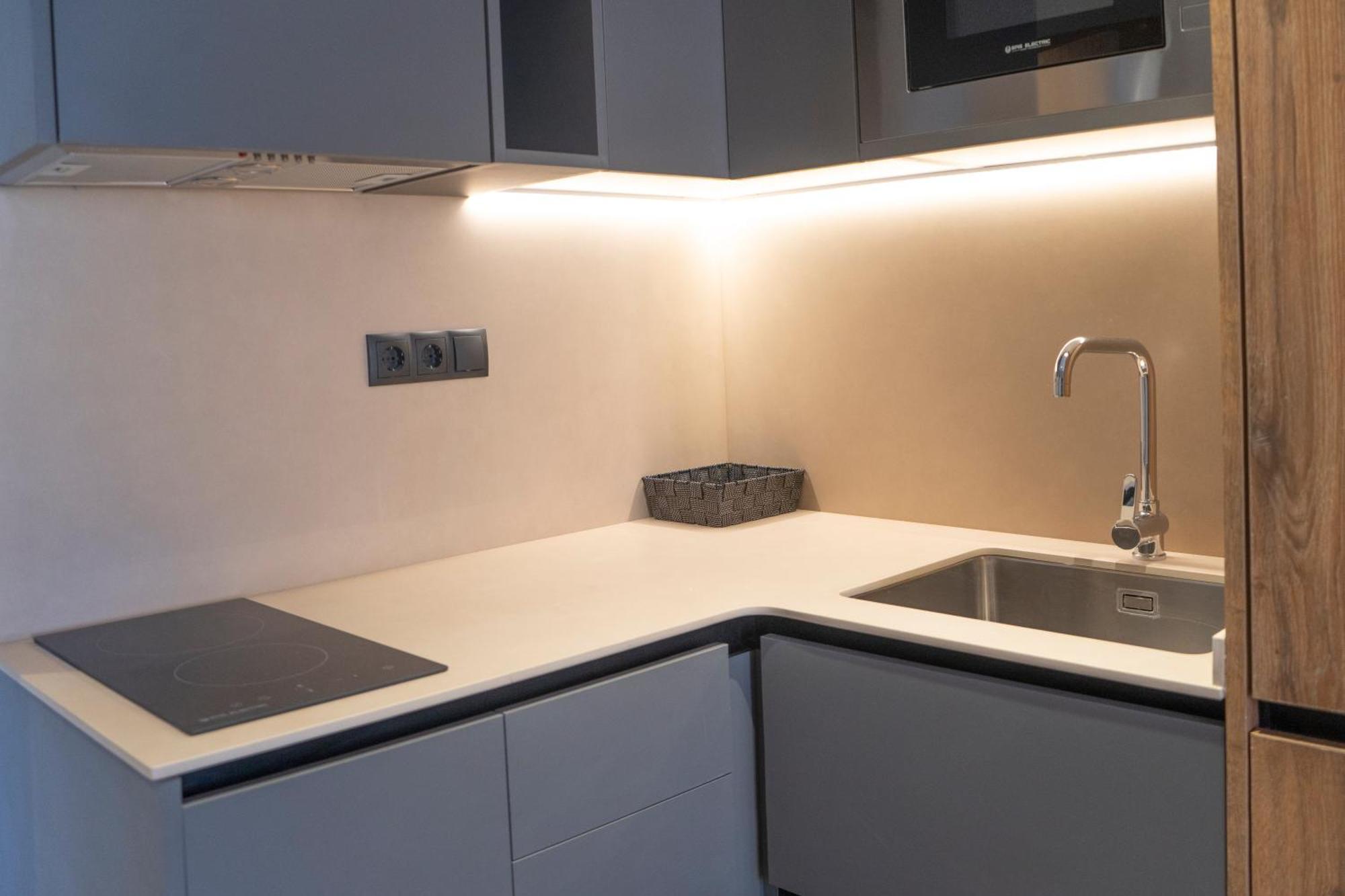 Monturiol Apartaments Barcelona Bilik gambar